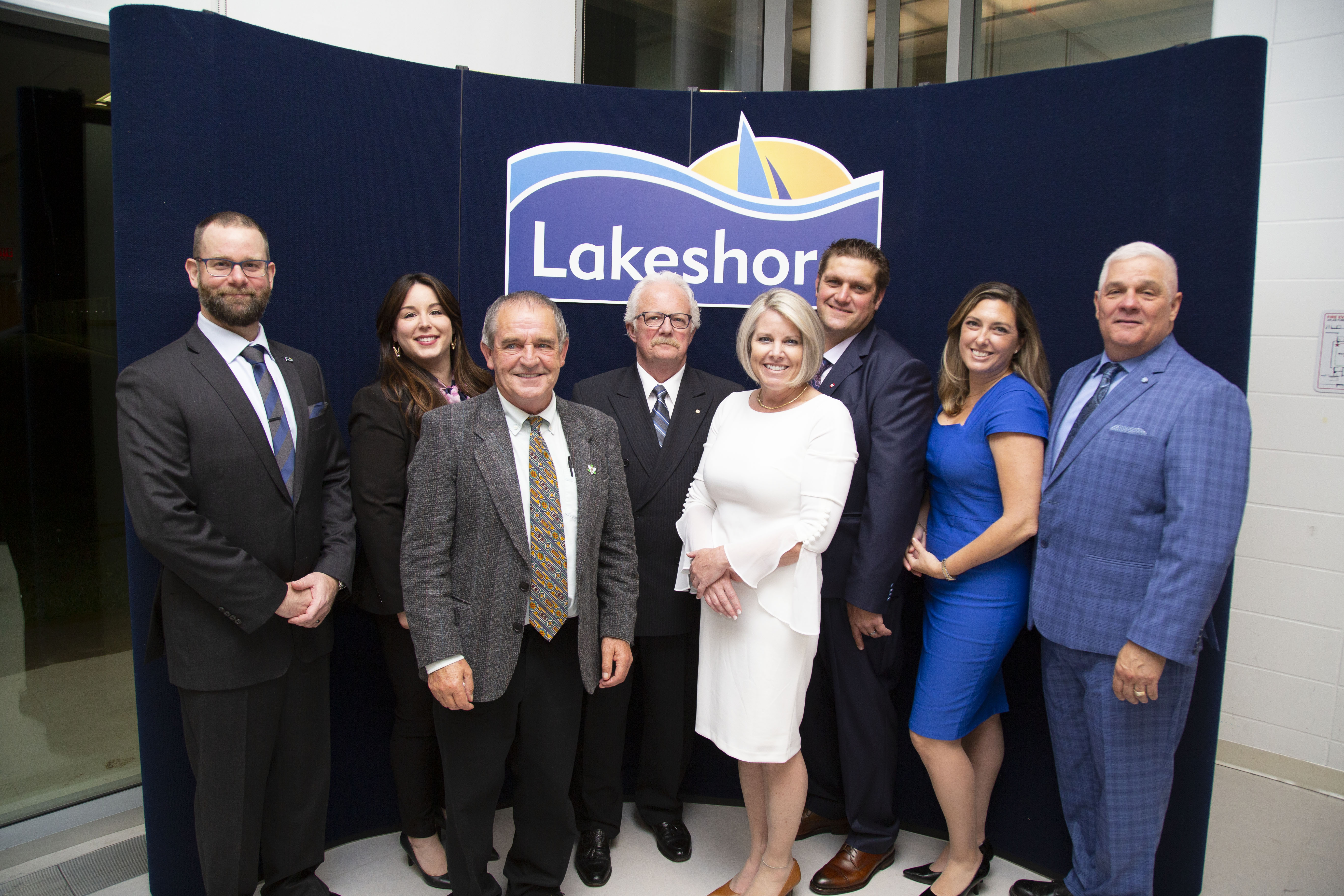 Group photo of Lakeshore Council members after inauguration